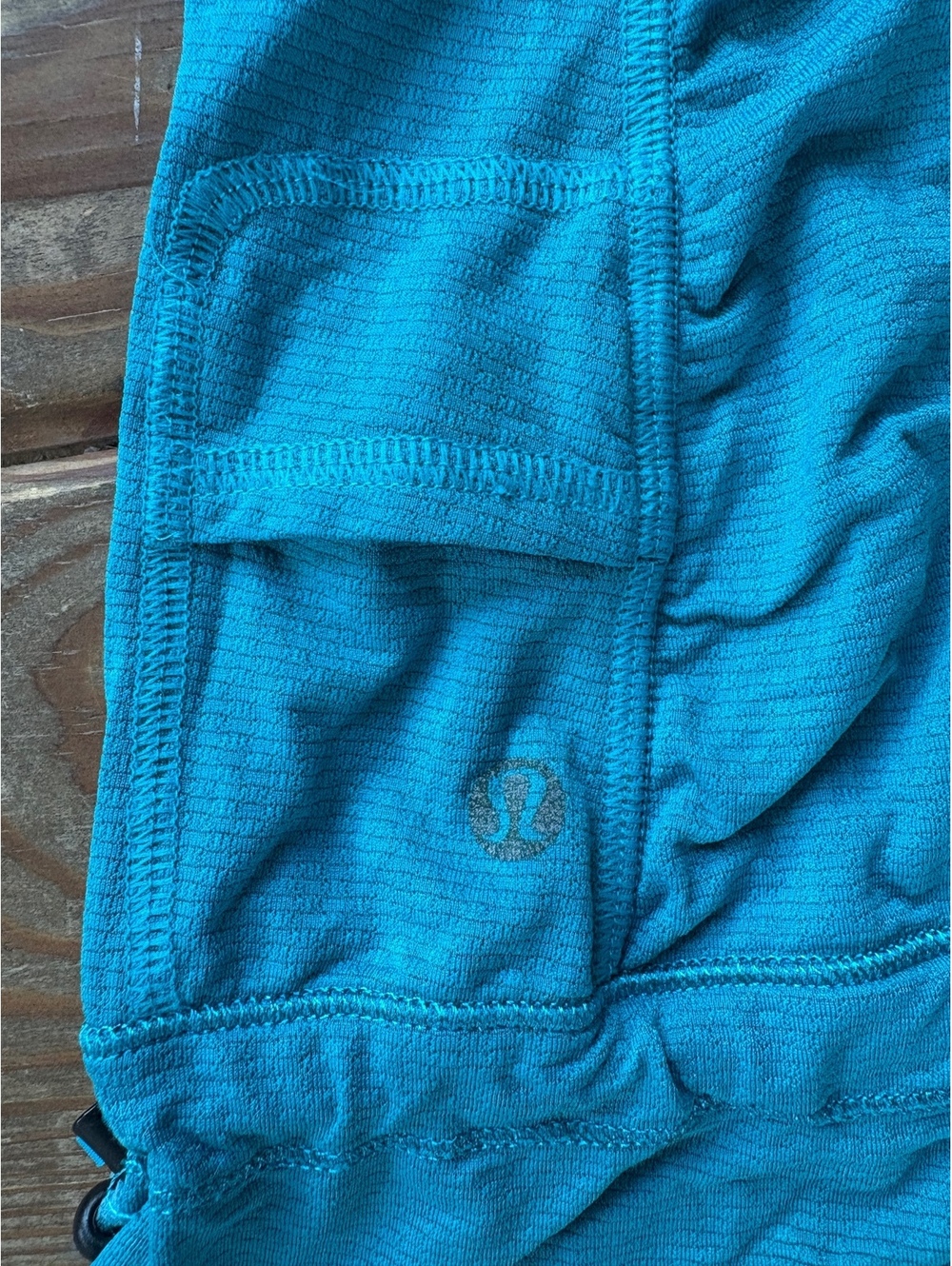 Lululemon Teal Blue Racerback Athletic Tank Top Size 4 Cinch Hem - Picture 4 of 7